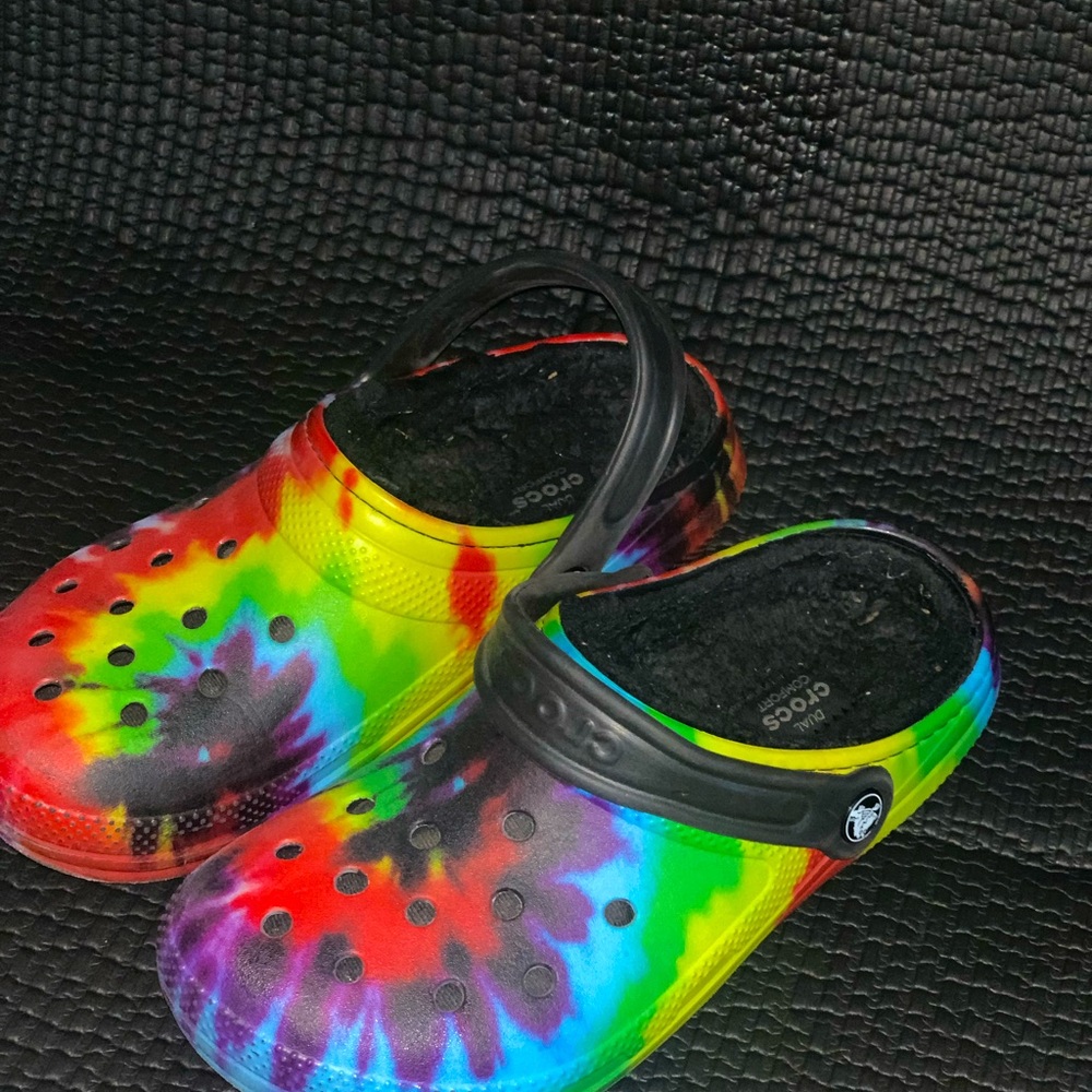 Crocs - Picture 2 of 4